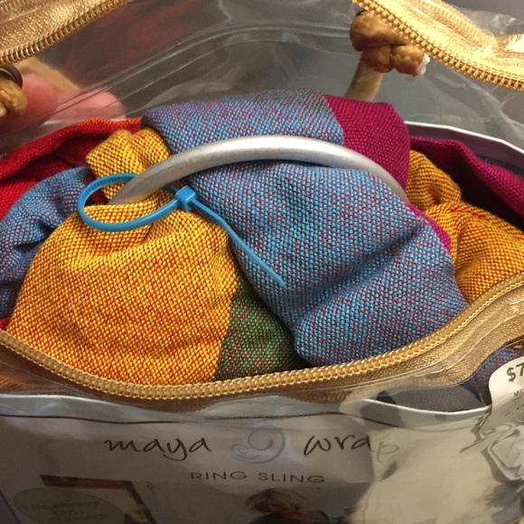 Maya Wrap Lightly Padded Ring Sling Baby Carrier - - Picture 2 of 2